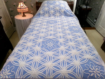 vintage chenille bedspread shabby beach cottage blue & white full size bedding