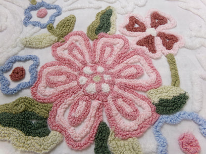 Vintage White Chenille Fabric 29x23" Garden Floral Bouquet