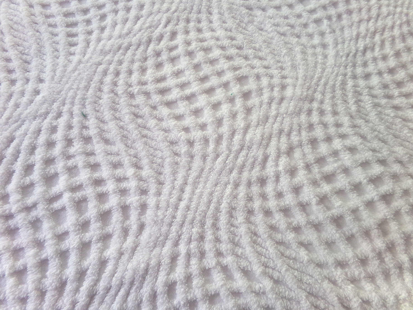 intense illusion white vintage chenille fabric, plush webbed optic illusion design, 21" x 25" inch piece of quilt & sewing material