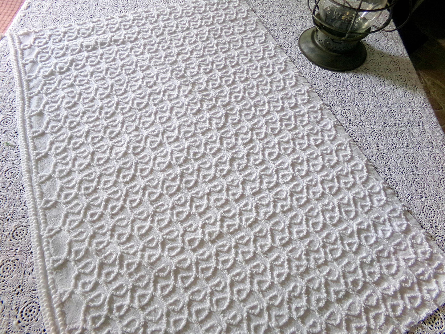 Curly Loops Vintage Chenille Fabric, Neutral White Texturized Cotton Sewing Material, 19" x 27" inch Piece for Handmade Quilts, DIY Pillows