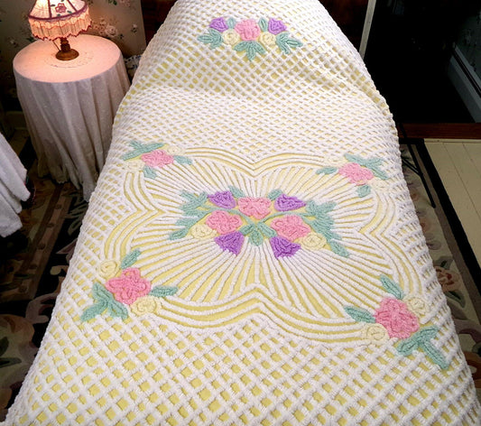 Vintage Chenille Bedspread Full Size Yellow White Sunburst Pastel Floral Bouquets