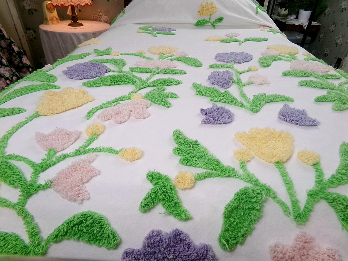 Y2K Vintage Style Chenille Bedspread, Summer Floral Burst TWIN Coverlet
