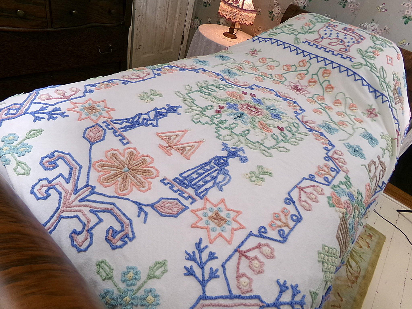 Vintage Boho Chenille Bedspread, Rare Folk Art Fieldcrest Needletuft Tribal Design, Full Size Cotton Bedding