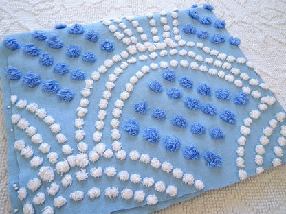 seashell pearls fabric, 20" x 24" inch piece cut from vintage chenille bedspread, beautiful blue & white scallop tufted design