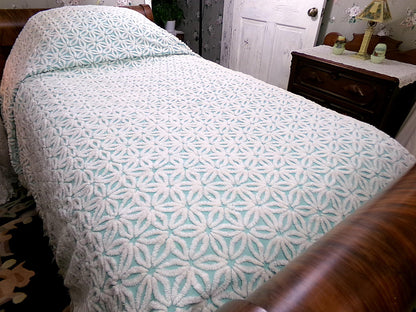 Vintage White Daisy Aqua Chenille Bedspread, Cottage Style Twin Size Bedding