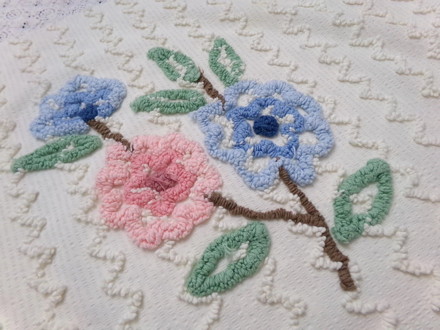 Vtg Chenille Bedspread Fabric Floral Seersucker Zig Zag 24x28" Sewing Material