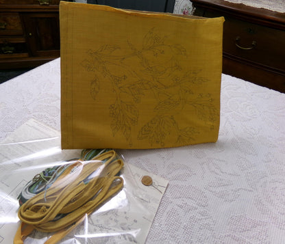 Blue Jay Birds Pillow Crewel Embroidery Kit Vintage Paragon Needlecraft 0162