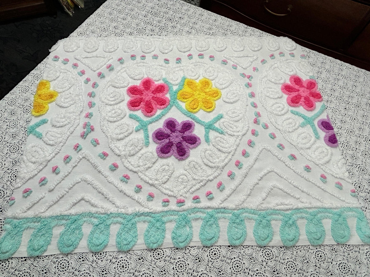Sweetie Heart Vintage Chenille Bedspread Fabric Seafoam Curlicues 20x26" Textile