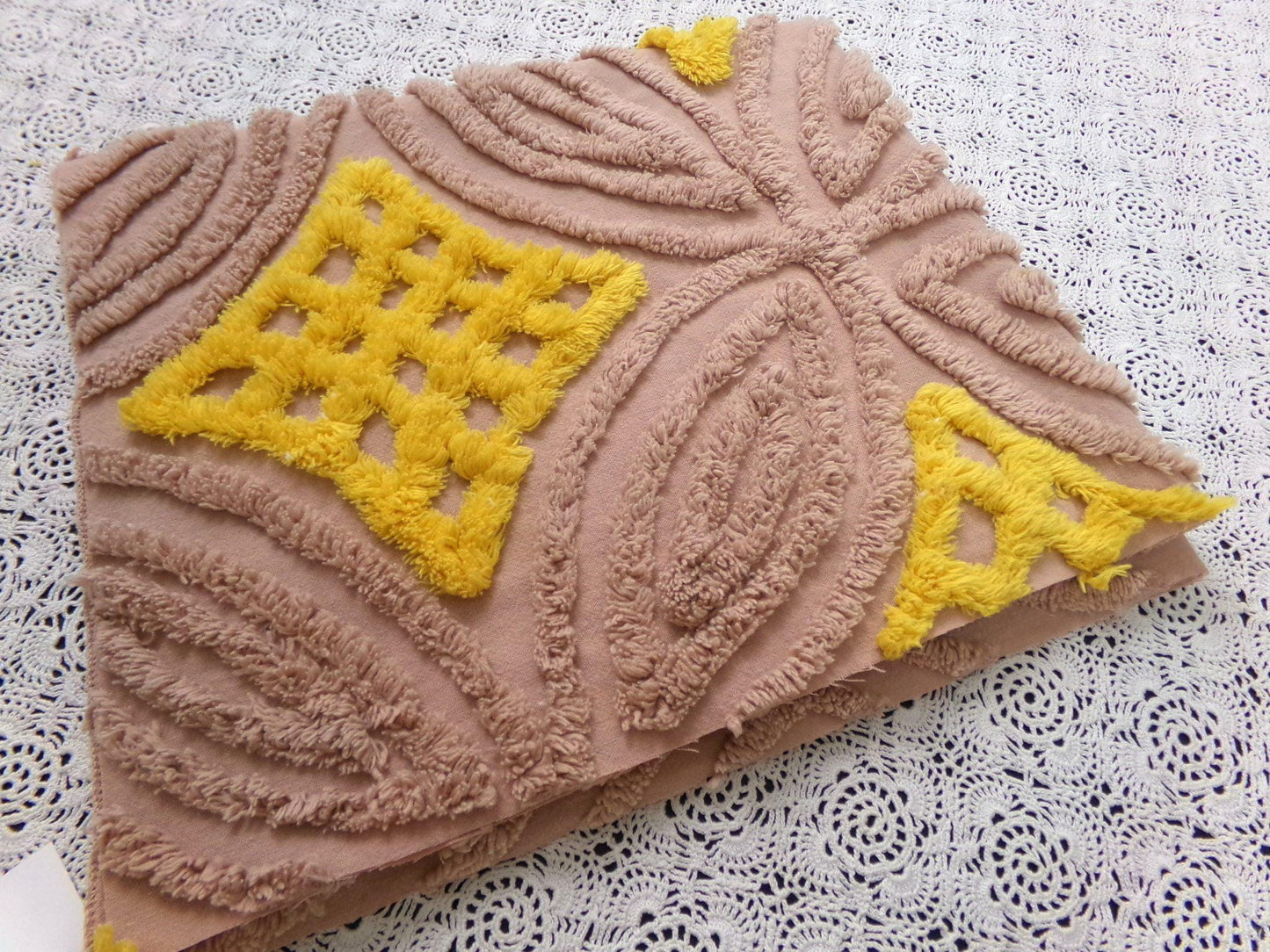 earthy energetic vintage chenille bedspread fabric, 25" x 22" geometric design