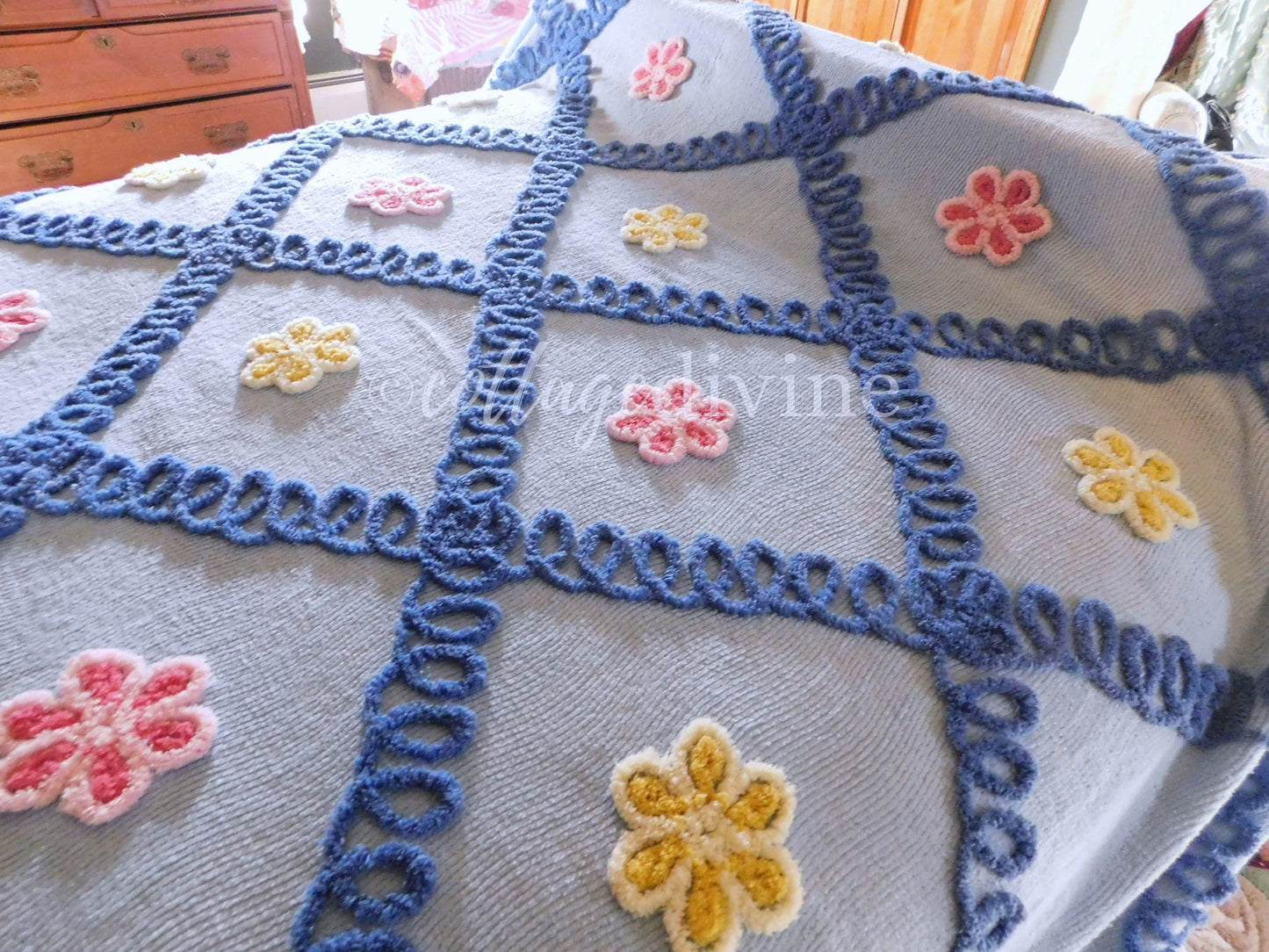 Rare Vintage Chenille Bedspread by IDEAL SPREAD Company, Canada Made Blue Wedding Cake Floral Design, Full Size
