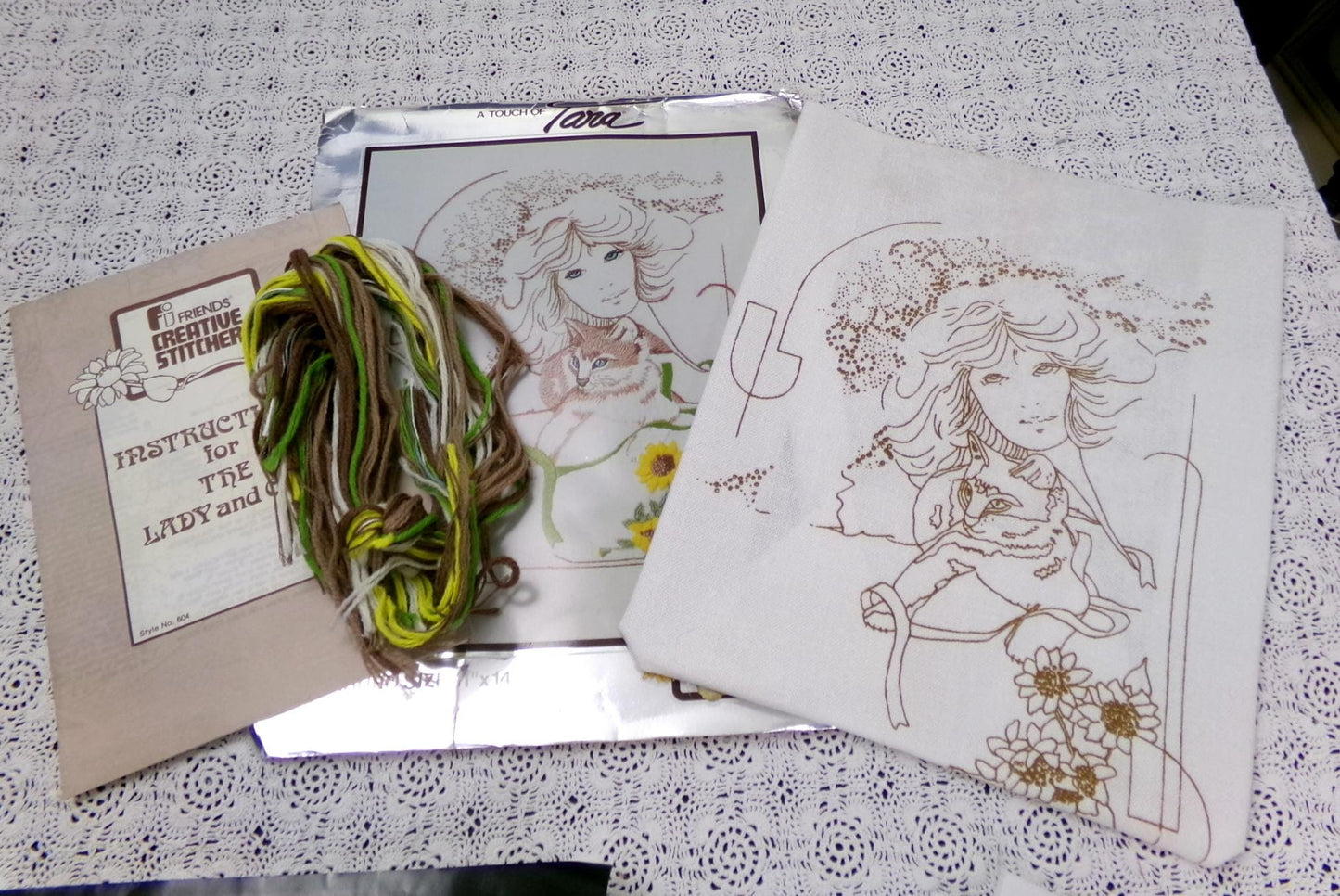 Cat Lovers Crewel Embroidery Kits Lot of 3 Kitty Themed Bucilla, Janlynn, Friends Creative Stitchery