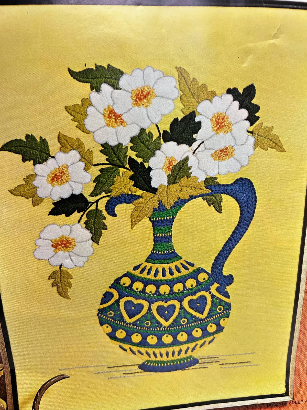 CERAMIC VASE Vintage Crewel Embroidery Kit Paragon 0619 Boho Wall Art