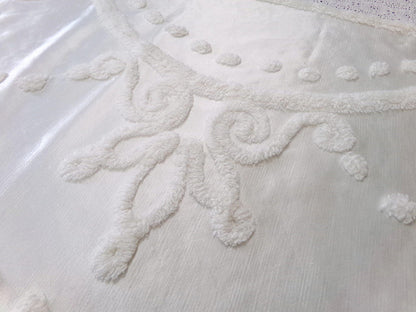 Tufted White Satin Vintage Chenille Bedspread Fabric, Shabby Romantic 19x24"