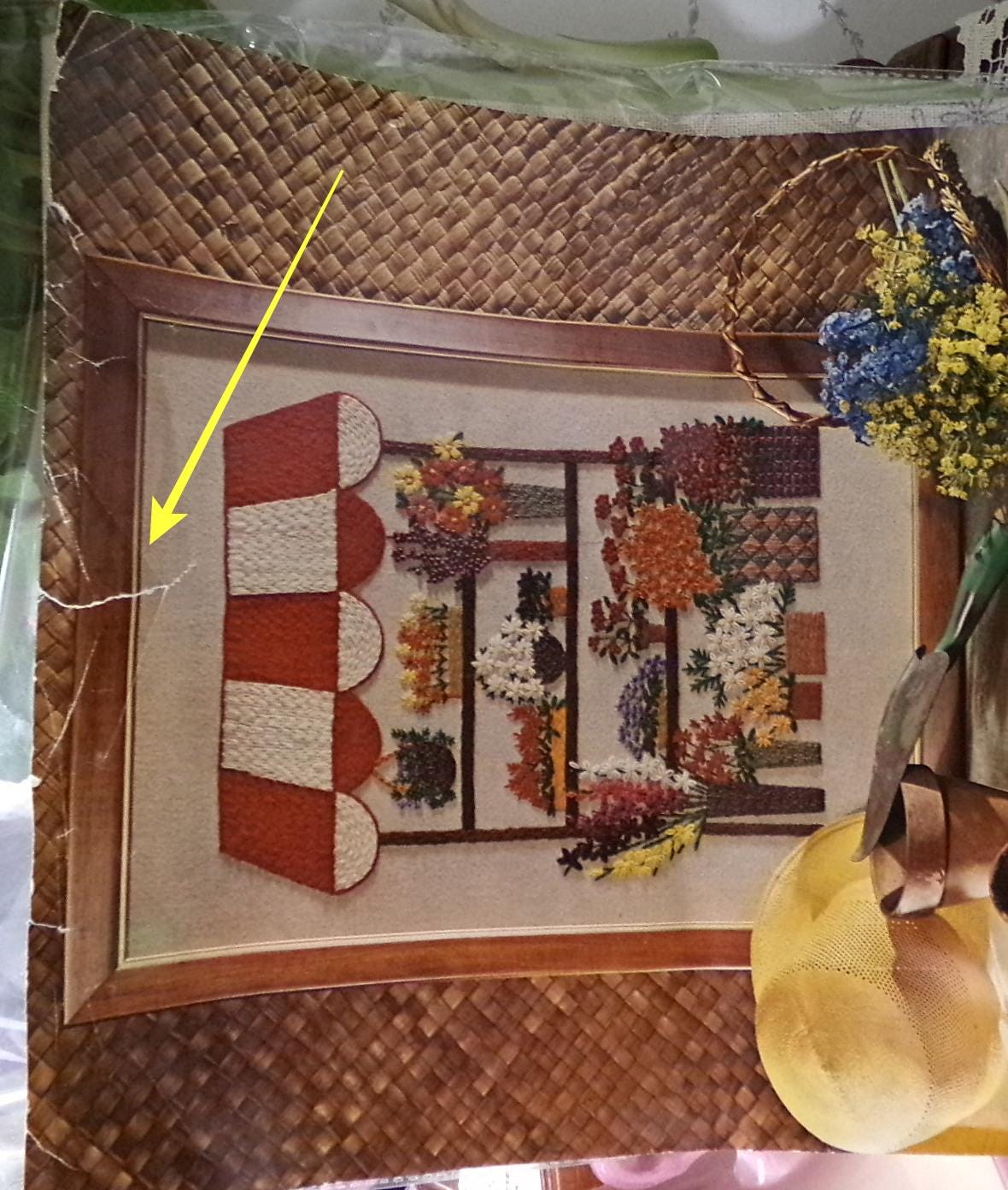 FLOWER STALL Vintage Crewel Embroidery Kit Paragon Needlecraft 0716 Boho Wall Art