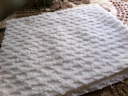 White Lattice Vintage Chenille Fabric, Simple Diamond Design, 18" x 24" inches Piece, 100% Cotton