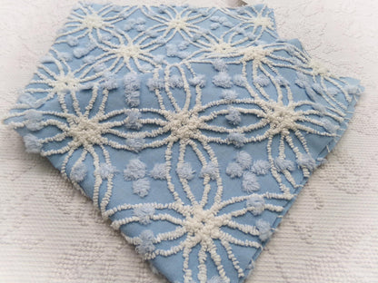mystic coast blue vintage chenille fabric, 20" x 25" piece quilt & sewing material, white wedding rings with overtufted pops